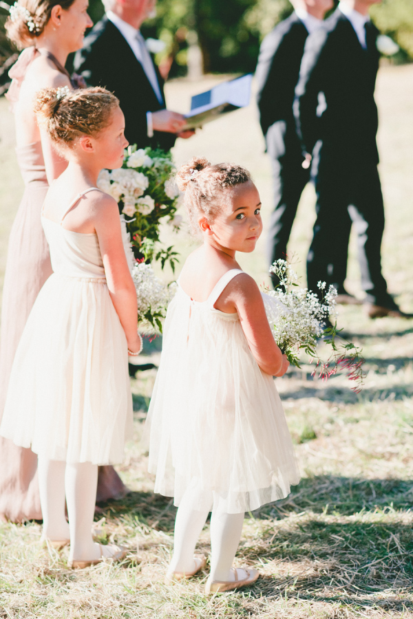 Foto: Penteado Dama!! dama cabelo casamento penteado, penteado infantil para  casamento 