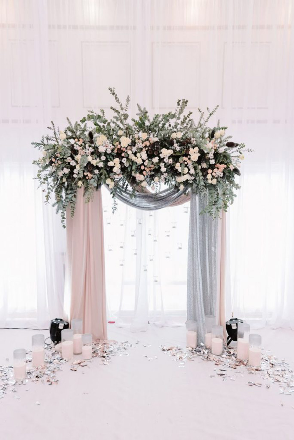 Decoração  Dicas e inspirações para o altar de casamento