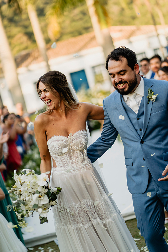 Paula e Samir | Casamento com cerimônia ao ar livre e festa animada