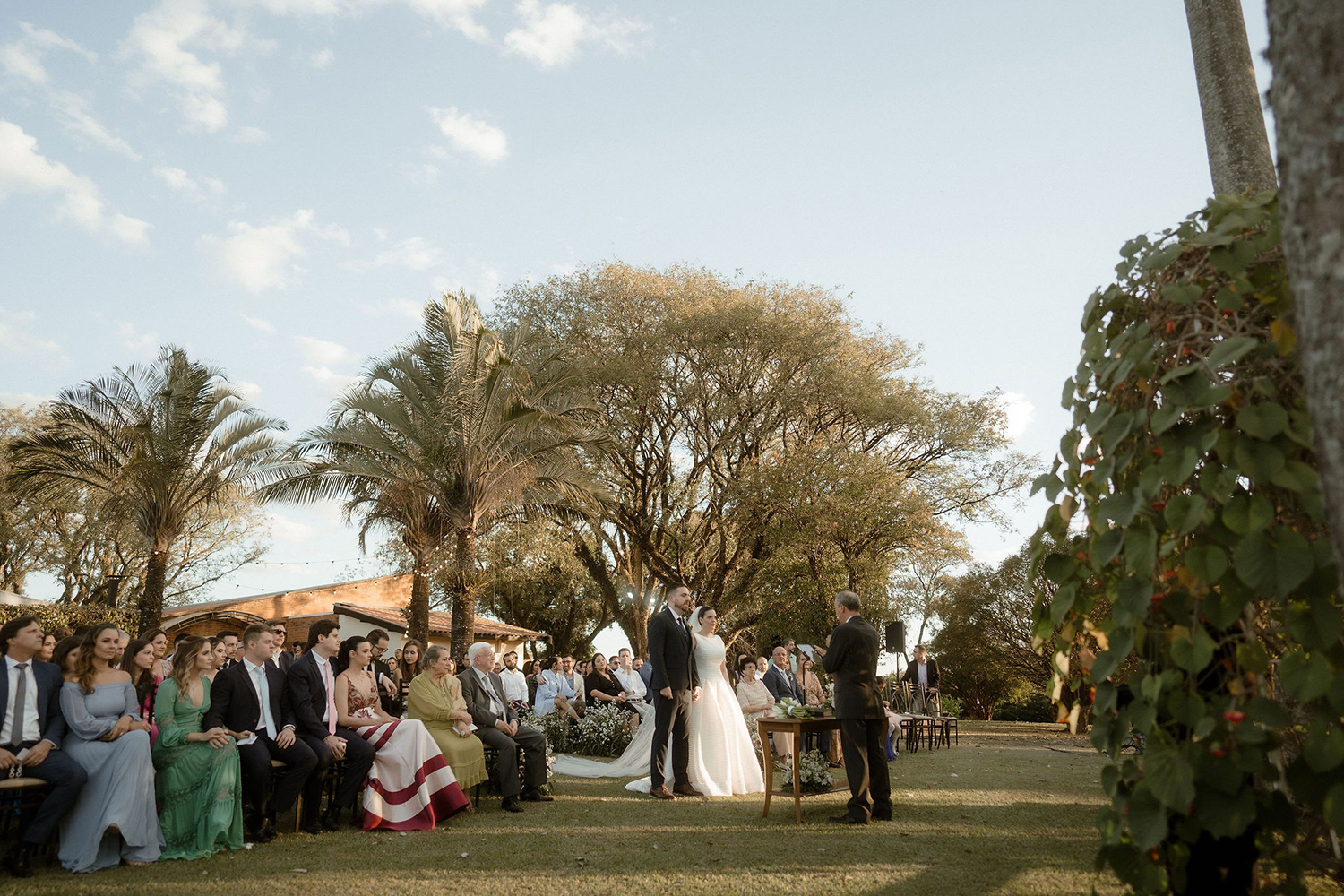 Larissa e Douglas | Casamento ao ar livre no Espaço Imperial