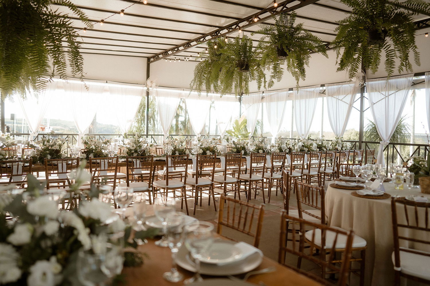 Larissa e Douglas | Casamento ao ar livre no Espaço Imperial