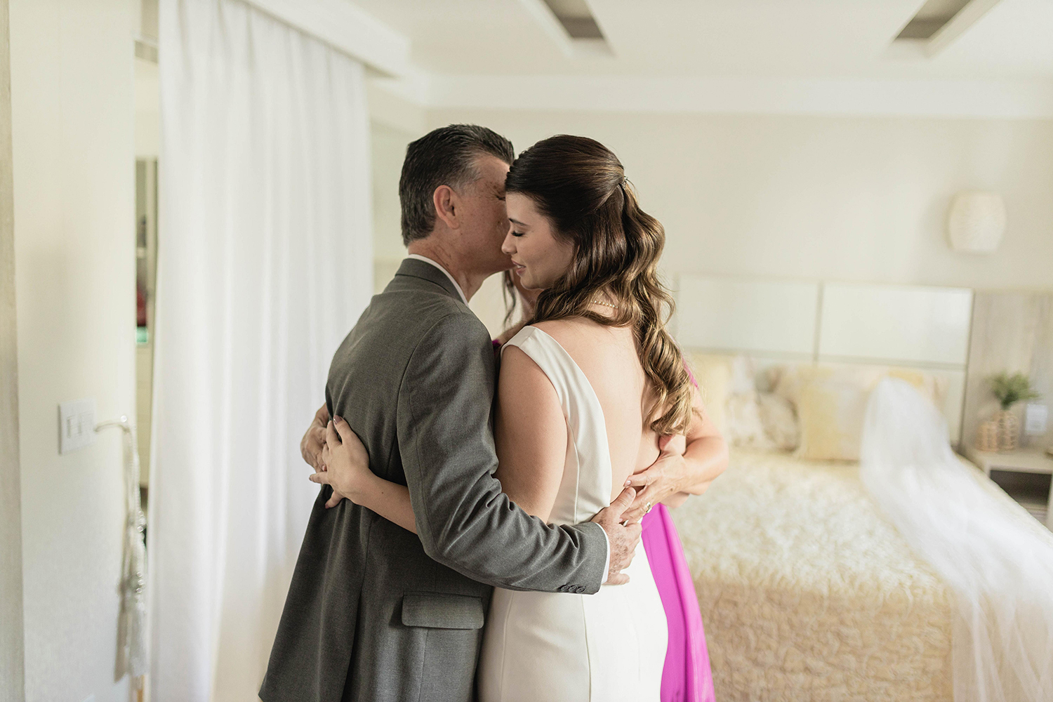 Priscila e Lucas | Casamento leve com cerimônia ao ar livre