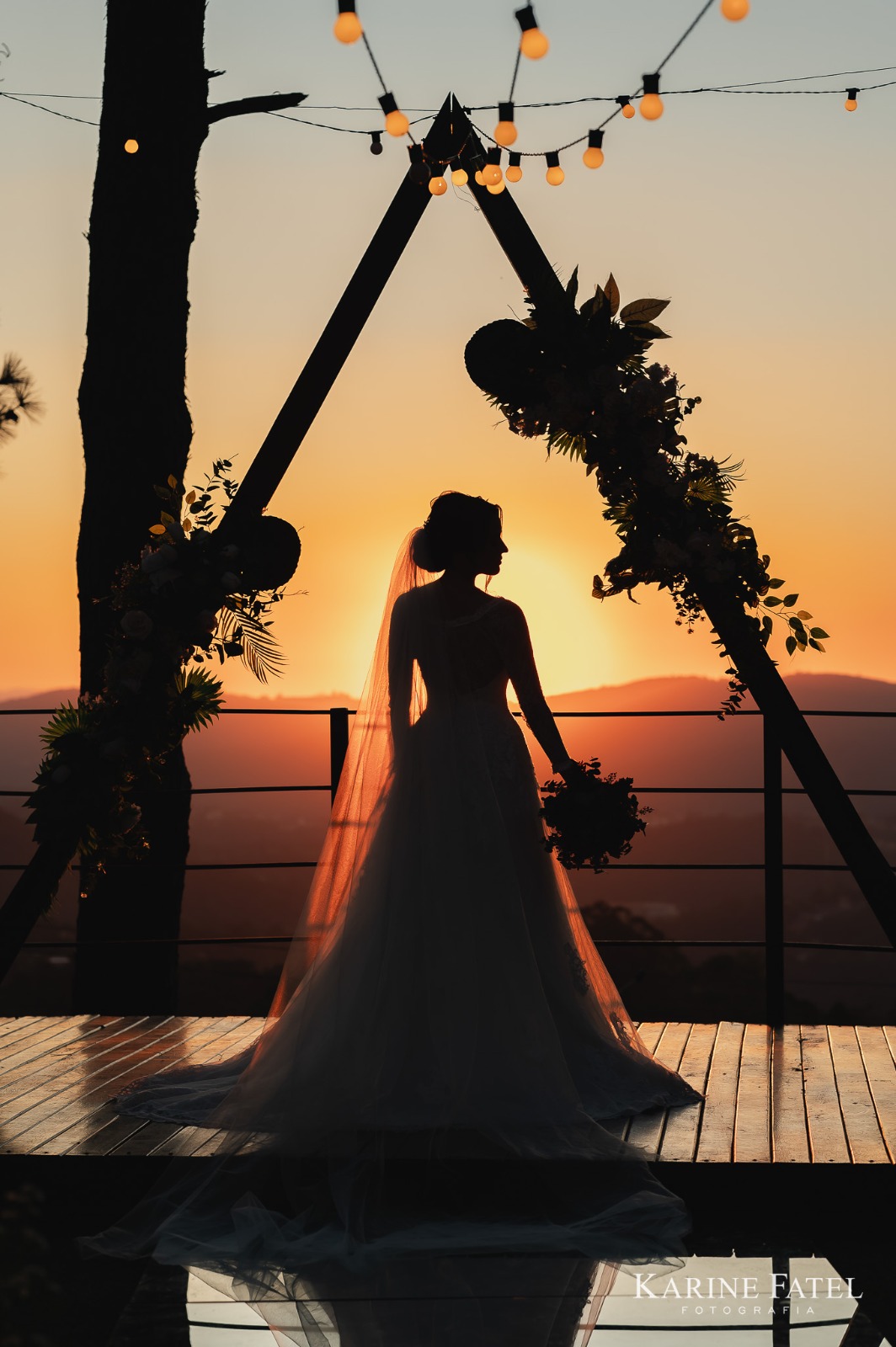 Juliana e André | Casamento ao pôr do sol no Villa Vezzane