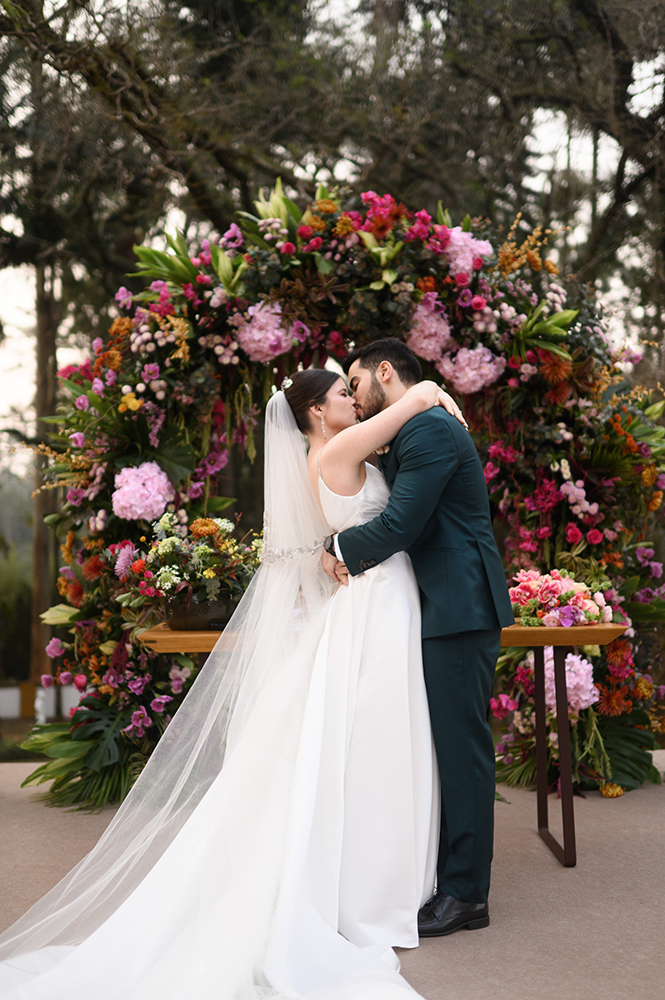 Camila e Amadeu | Casamento encantador na Fazenda Santa Barbara