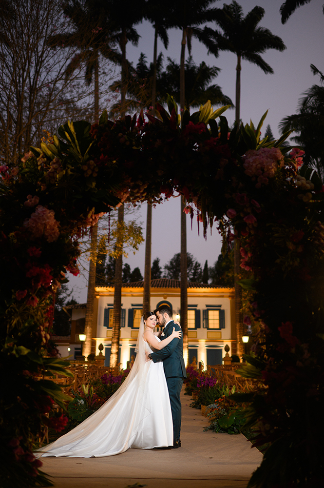 Camila e Amadeu | Casamento encantador na Fazenda Santa Barbara