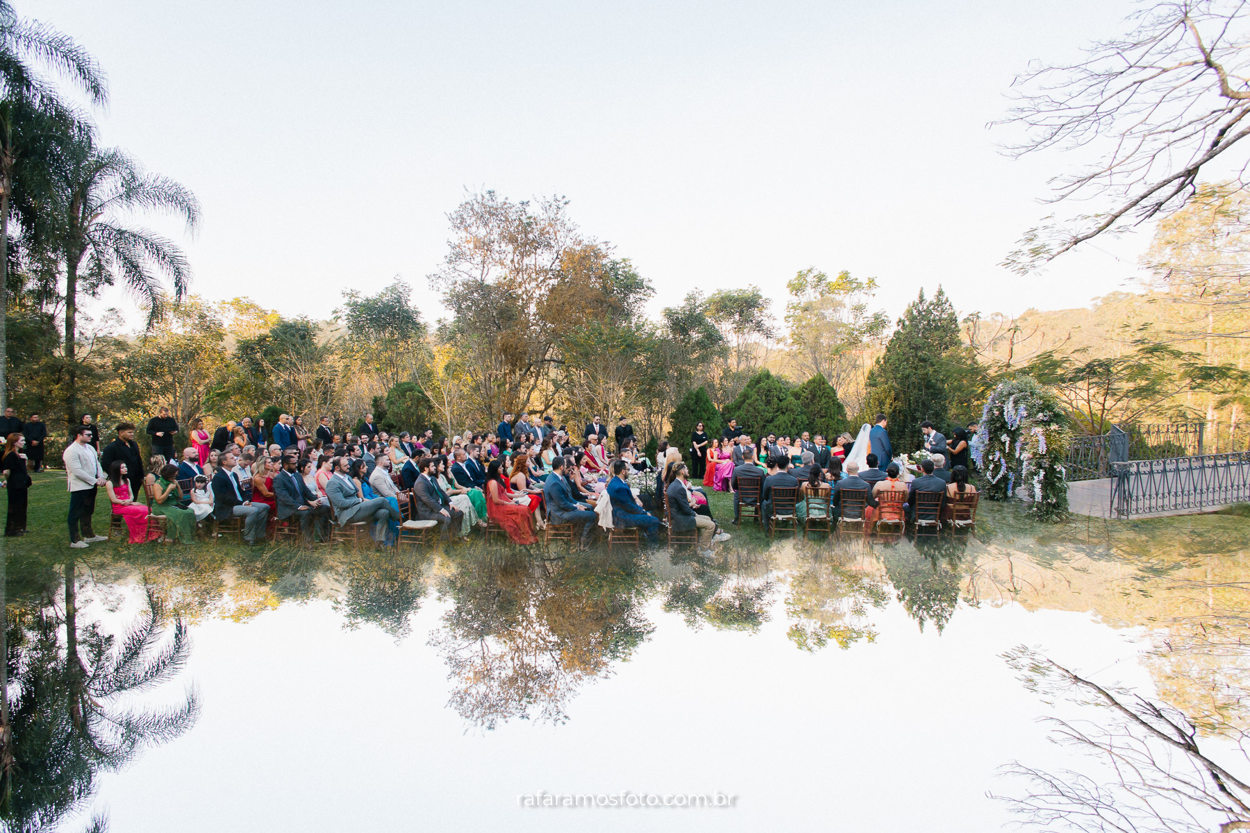 Isabela e José | Casamento leve e romântico, por Rafa Ramos