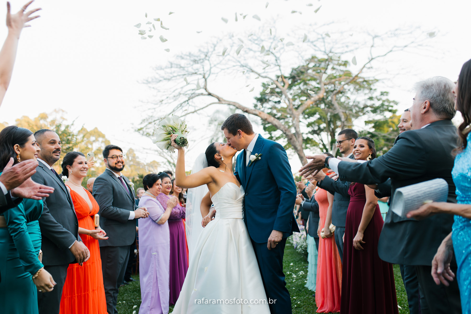 Isabela e José | Casamento leve e romântico, por Rafa Ramos